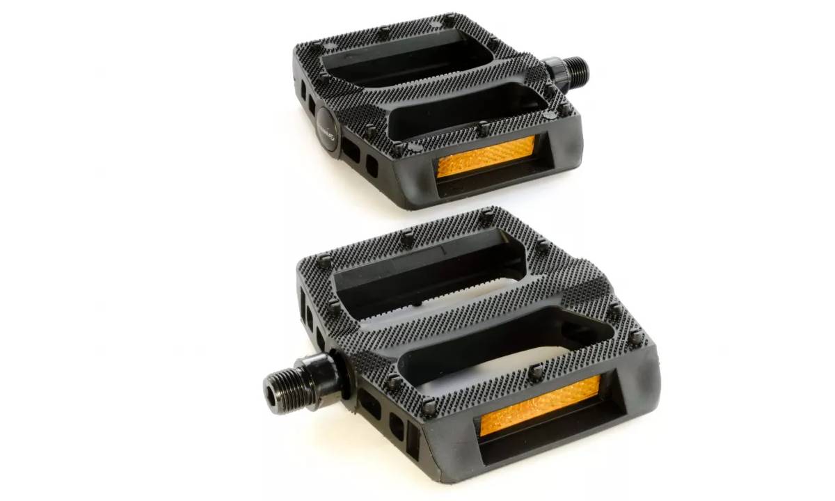 Педали Green Cycle GPD-M104, нейлоновые, шариковые подшипники, (113,5х105х26,4) 