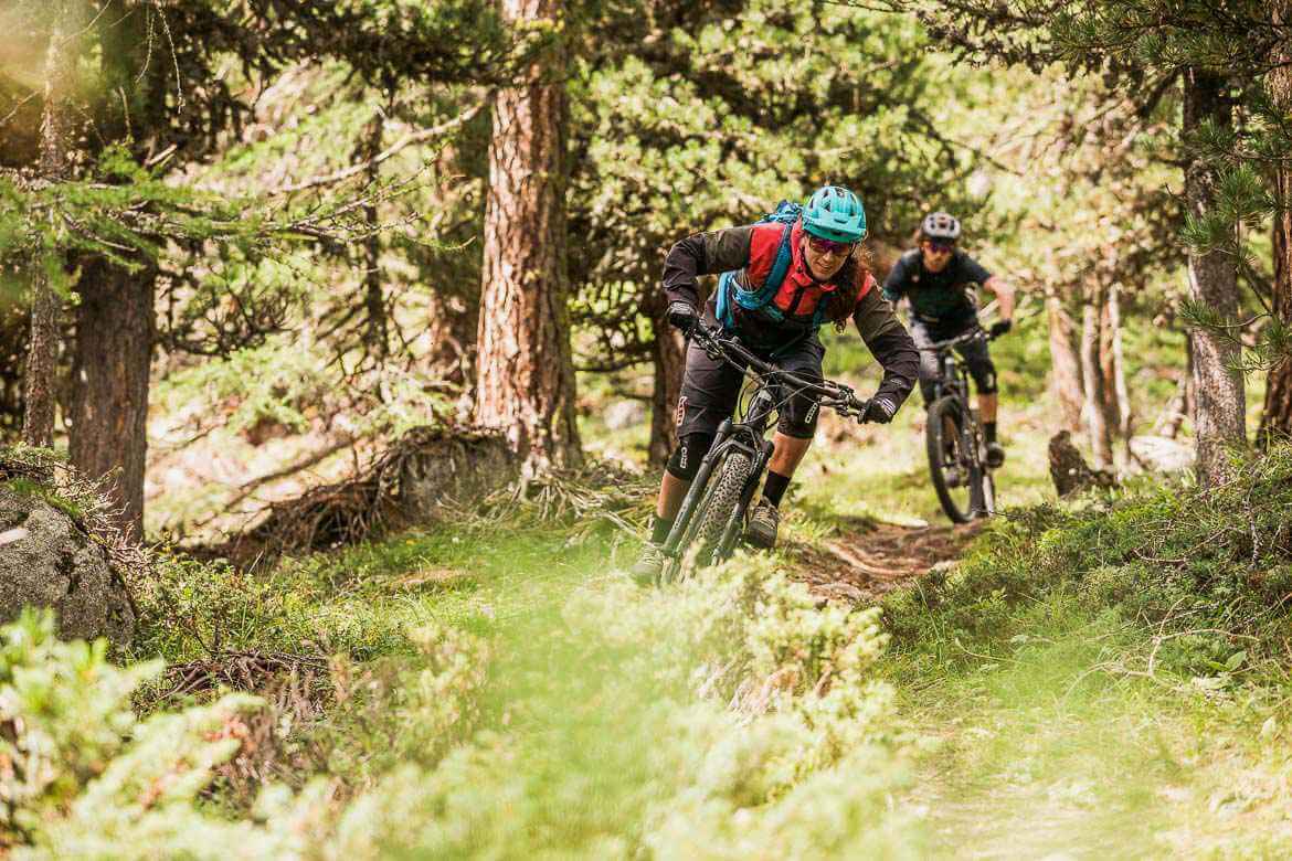 ТОП-10 веломаршрутов Украины для планирования сезона