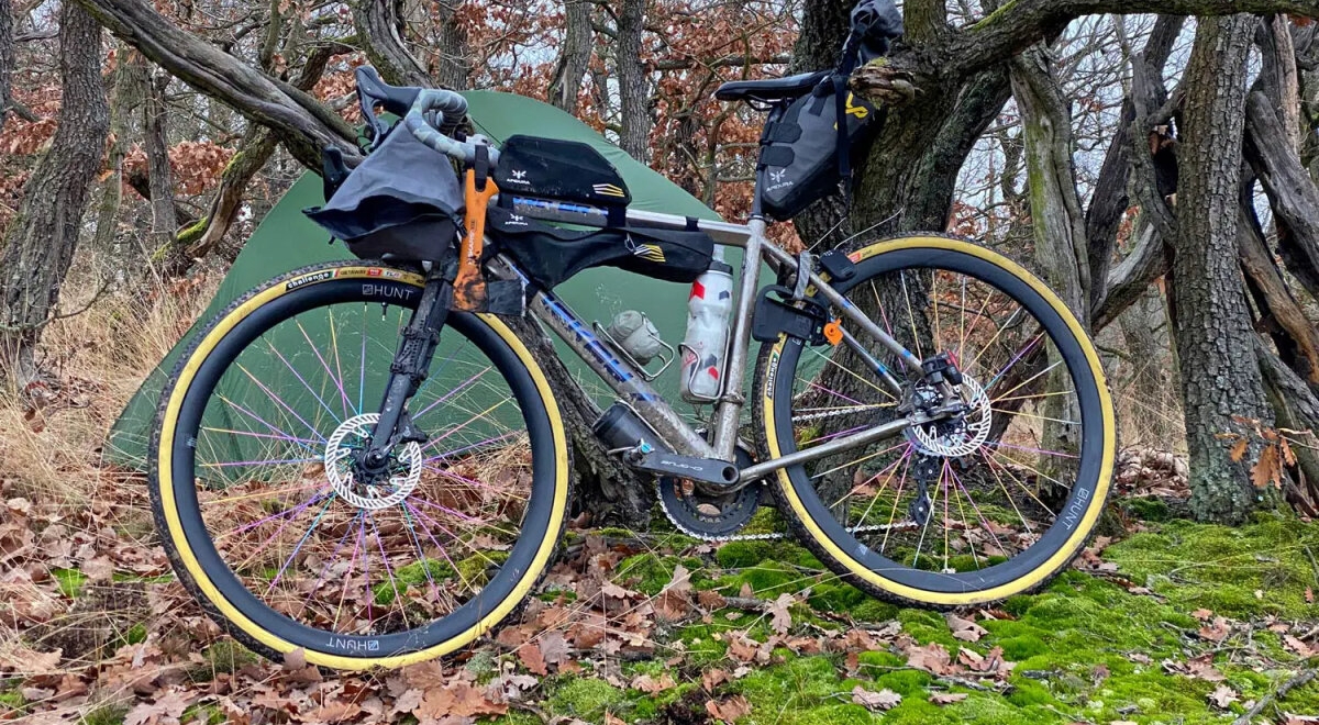Покрышка Challenge Strada Bianca PRO H-TLR, 700x36 Black/Tan Handmade 260 TPI 6