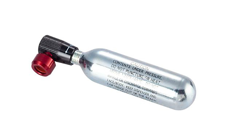 Фотография Насос CO2 Synpowell VICO2-A, с регулировочным клапаном