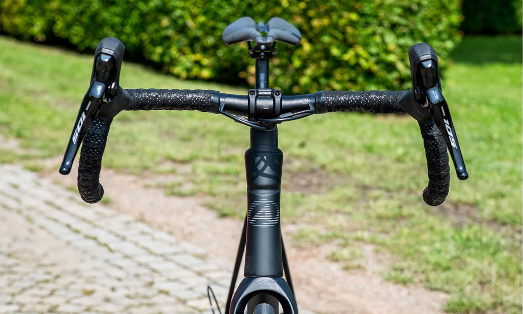 Велосипед AUTHOR CHARISMA 55, 28" (700c), размер M, рама 50 см, год 2026, Черный матовый 5