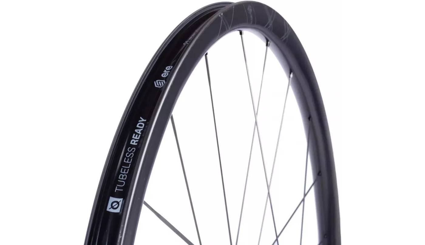 Колесо пров. + задн. 28" ERE GENUS II SL30 CARBON, Road, 100x12/142x12, CL, HG11, tubeless, чорний сатин 3