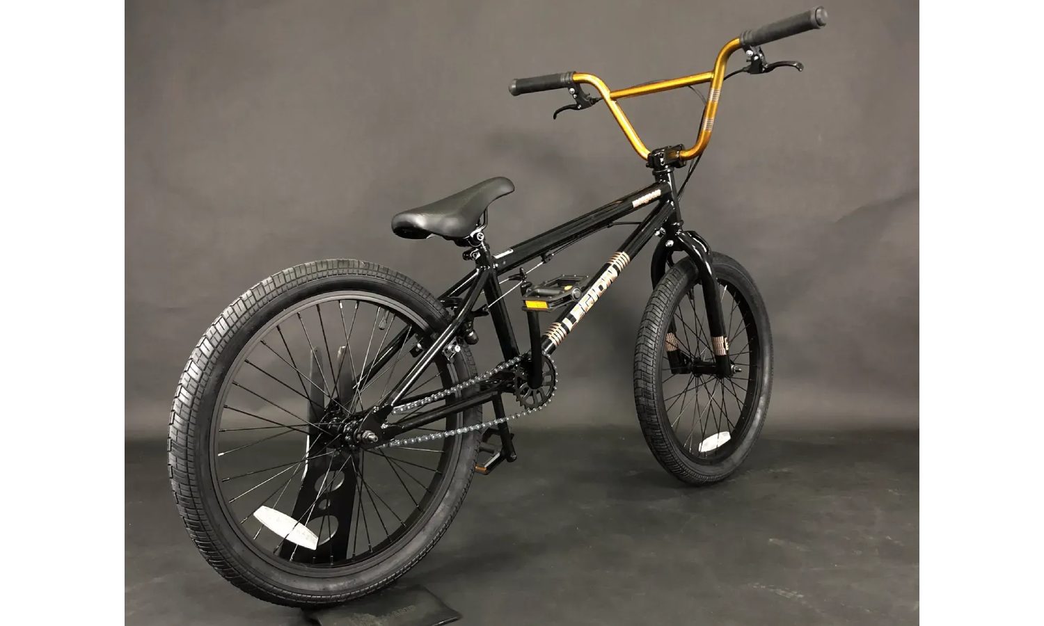 Велосипед Mongoose BMX Legion L10 20" рама 20,0" чорний 6 Велосипед Mongoose BMX Legion L10 20" рама 20,0" чорний 6