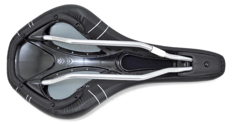 Сідло Giant Flow 2 чорне 3 Сідло Giant Flow 2 чорне 3