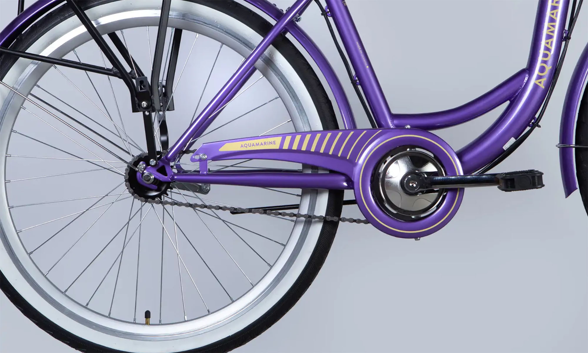 Велосипед с электроприводом Dorozhnik eAQUAMARINE BH 26", размер M, рама-17", 36B, 13А*ч, 500Вт, год 2026, фиолетовый с корзиной 2