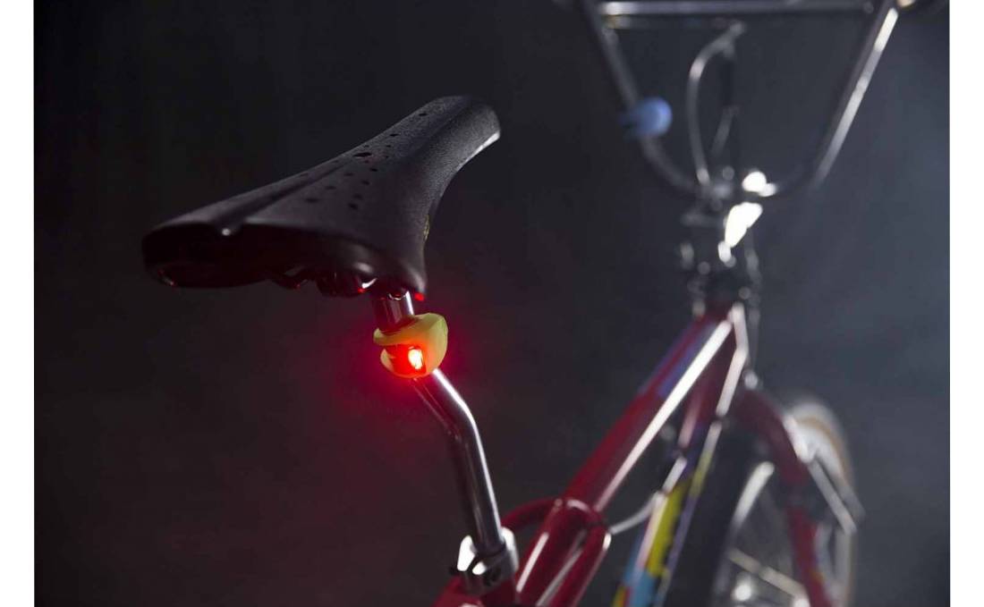 Мигалка задняя Knog Frog Strobe Rear 2.5 Lumens Black 4