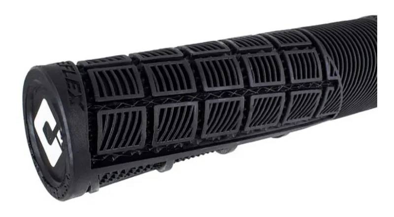 Грипсы ODI Reflex v2.1 Lock-On MTB Closed End Black 7
