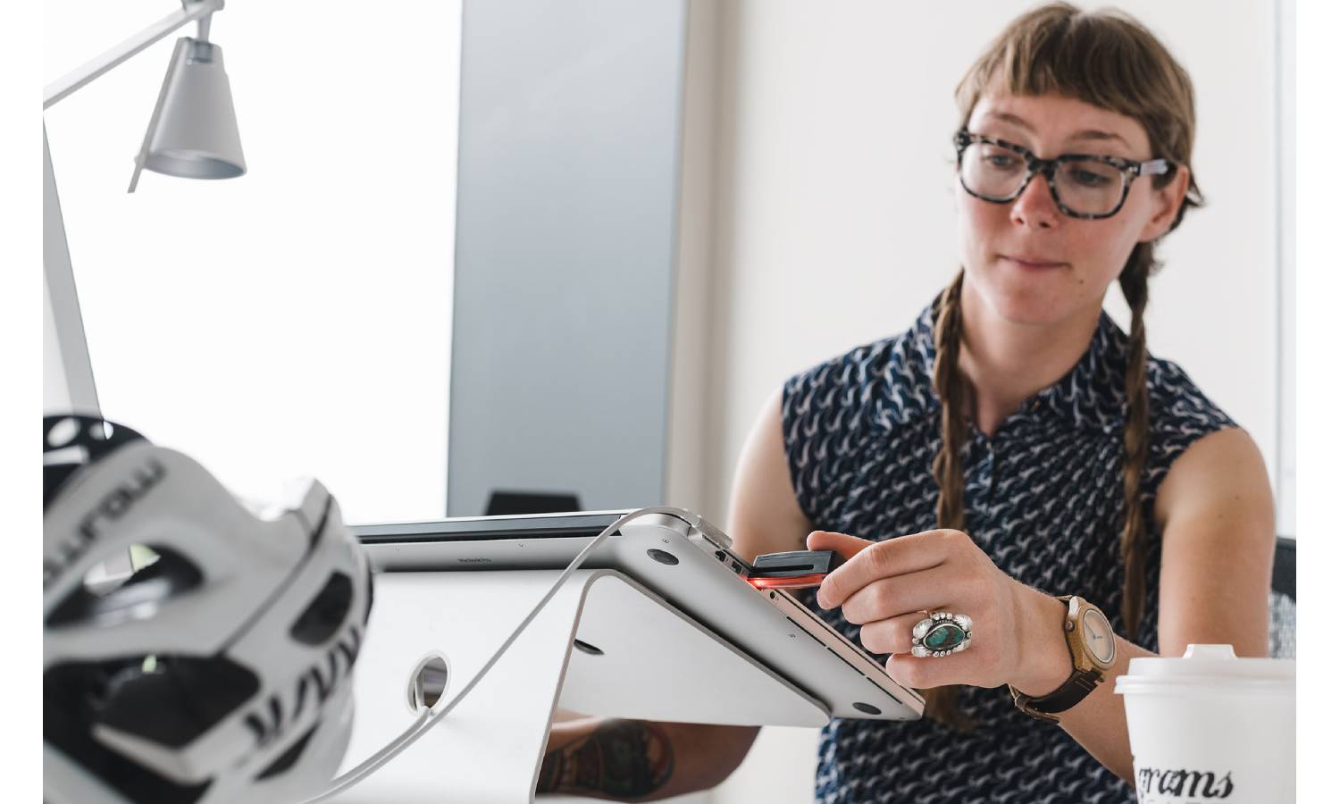 Передній кричущий набір+задній русник плюс Twinpack 40/20 люмен чорний 7 Передній кричущий набір+задній русник плюс Twinpack 40/20 люмен чорний 7