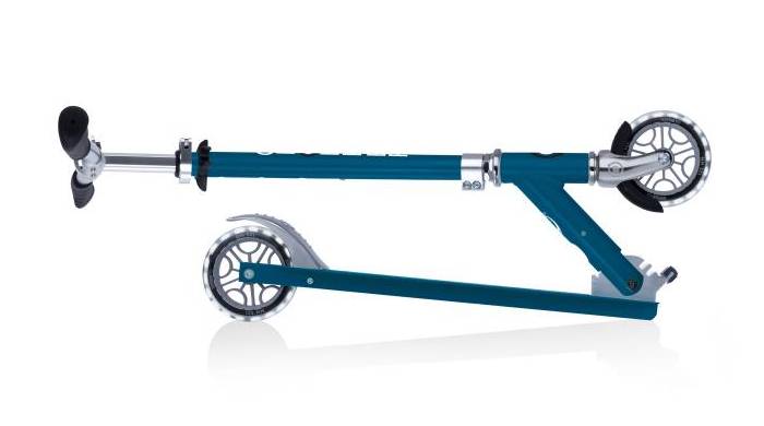 Самокат GLOBBER FLOW ELEMENT LIGHTS, синій, сині колеса, 5+ 7 Самокат GLOBBER FLOW ELEMENT LIGHTS, синій, сині колеса, 5+ 7
