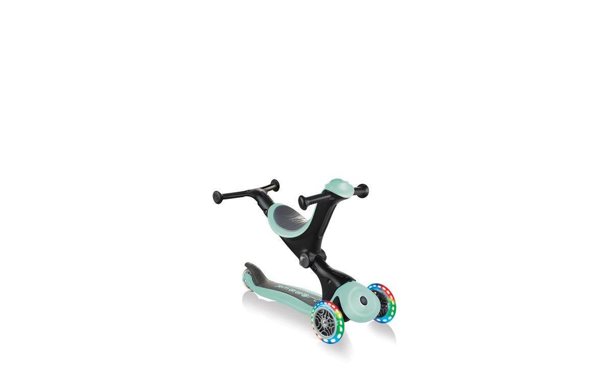 Самокат GLOBBER GO UP DELUXE LIGHTS 5в1 мятный, со светящимися колёсами 2