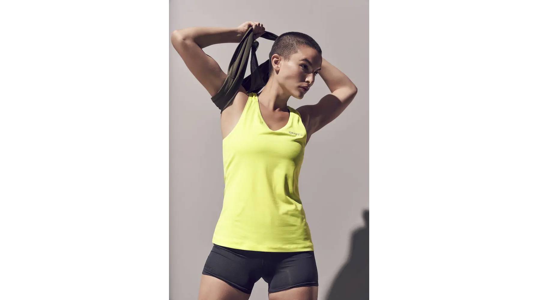 Шорты Craft ADV Essence Hot Pant Tights женские, размер M, сезон SS 20, черный 6