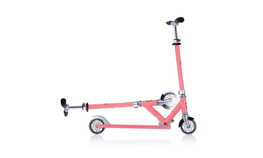 Самокат GLOBBER FLOW ELEMENT LIGHTS, рожевий, колеса з підсвічуванням, 5+ 7 Самокат GLOBBER FLOW ELEMENT LIGHTS, рожевий, колеса з підсвічуванням, 5+ 7