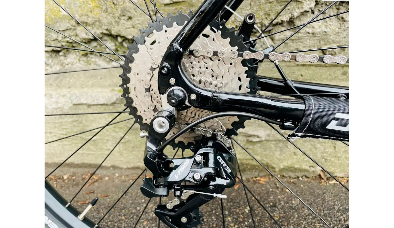 Велосипед DeMARCHE Gravel Point 1х11 28" размер S 2022 Черный глянец 3 Велосипед DeMARCHE Gravel Point 1х11 28" размер S 2022 Черный глянец 3