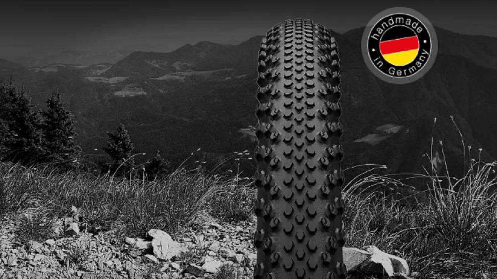 Покрышка бескамерная Continental Terra Trail ShieldWall 27.5" x 1.75 | 650 x 47B, складная skin, Черно-кремовая 3