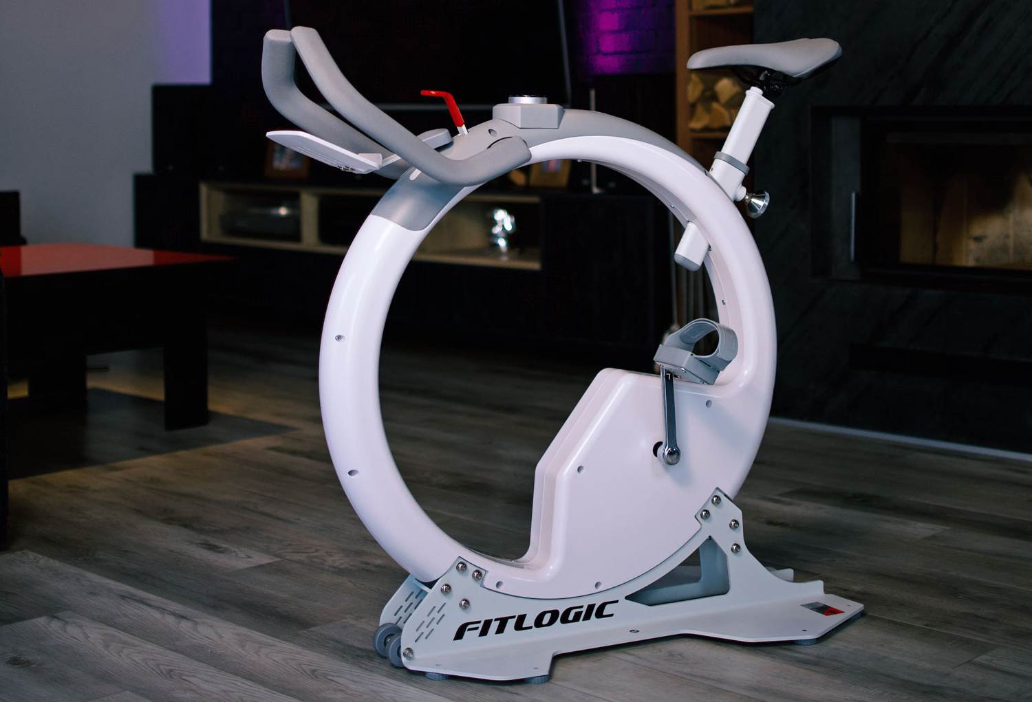 Велотренажер FitLogic B89 CircleBike 9