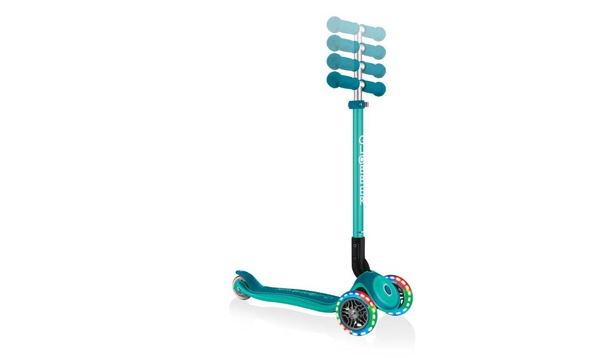 Самокат GLOBBER PRIMO FOLDABLE PLUS LIGHTS, зелений, колеса з підсвічуванням, 3+ 3 Самокат GLOBBER PRIMO FOLDABLE PLUS LIGHTS, зелений, колеса з підсвічуванням, 3+ 3