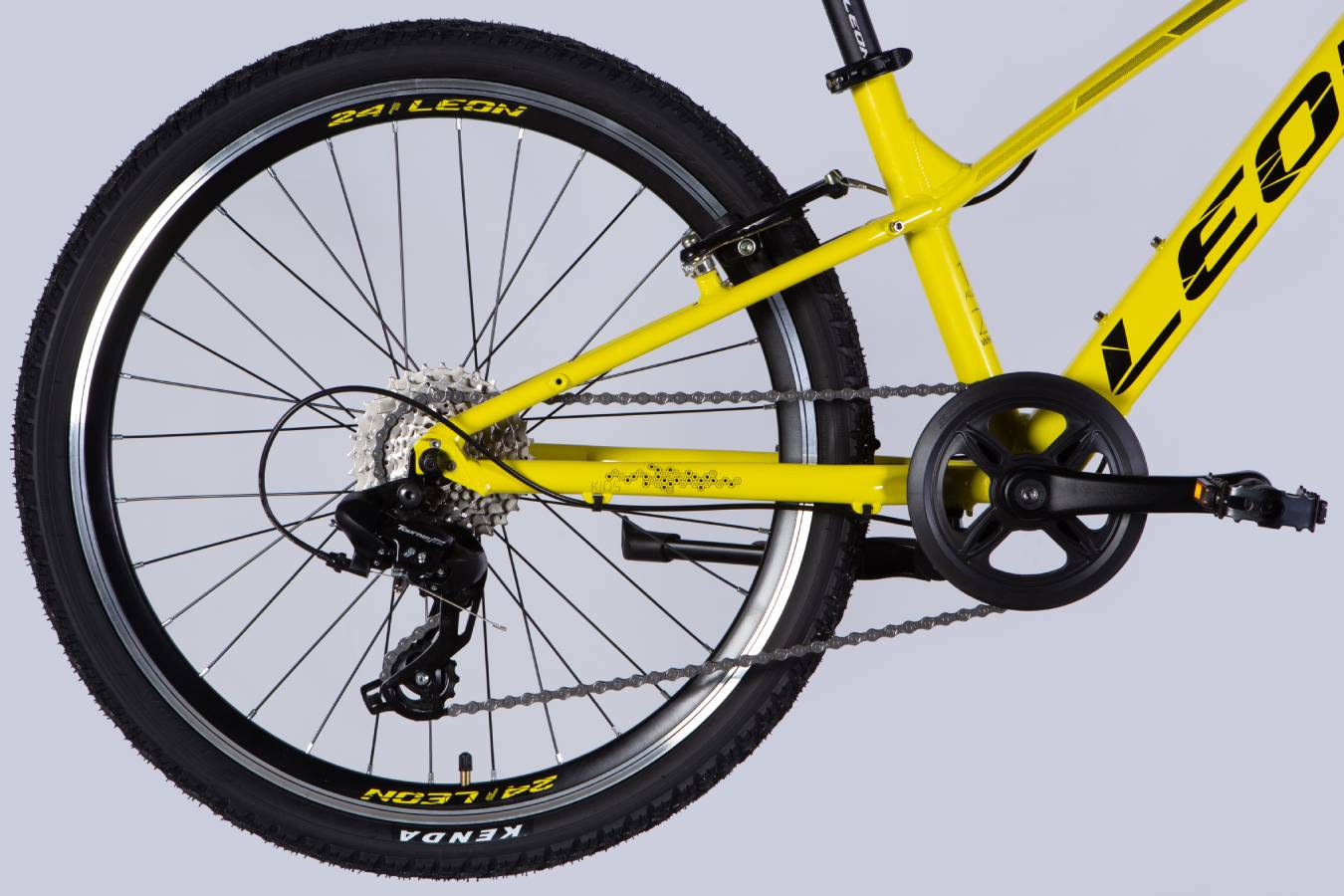 Велосипед Leon JUNIOR Vbr CS 24", размер XXS, рама 12", 2025, желтый с черным 5