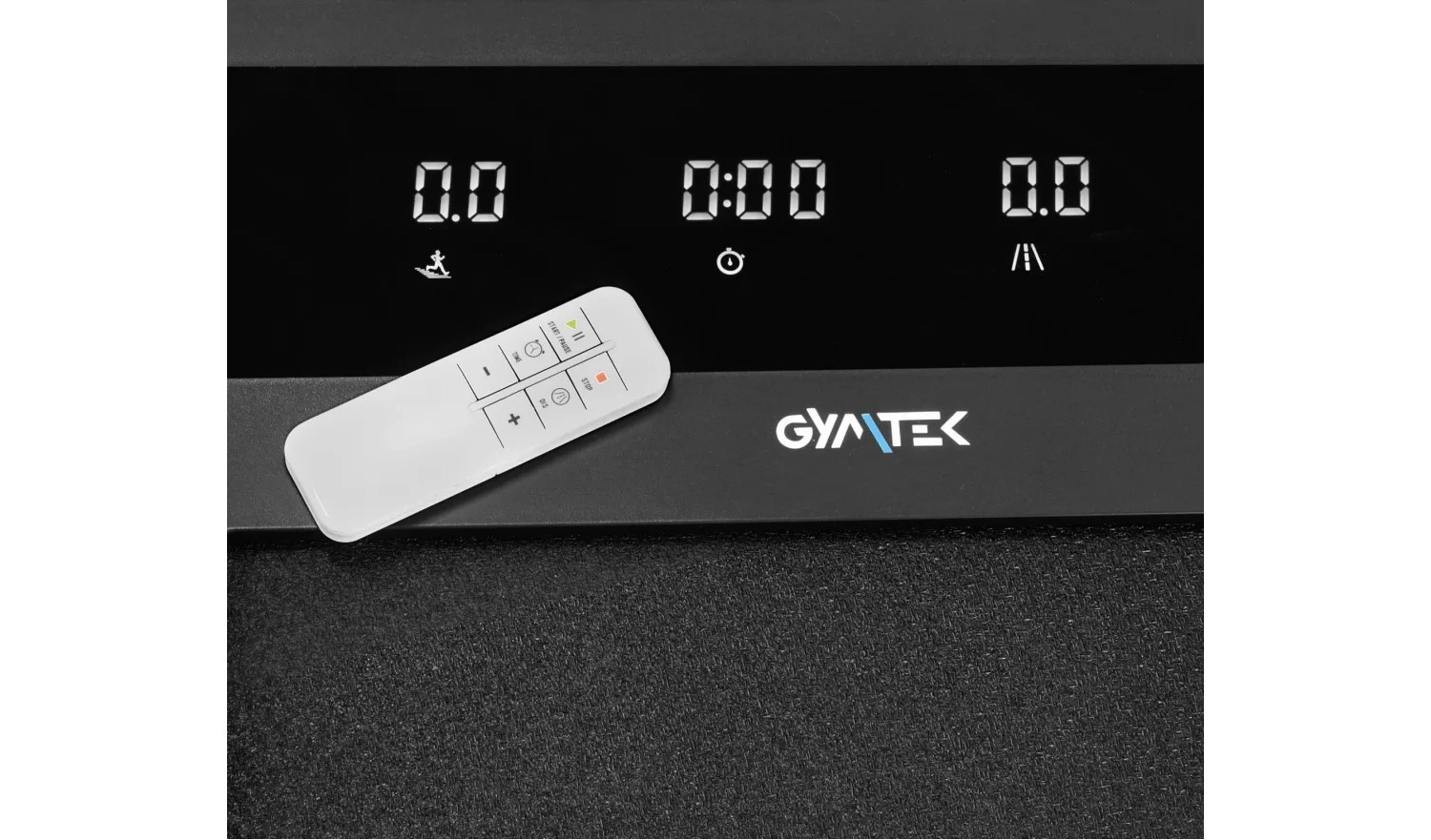 Фотографія Бігова доріжка Gymtek XT560 5