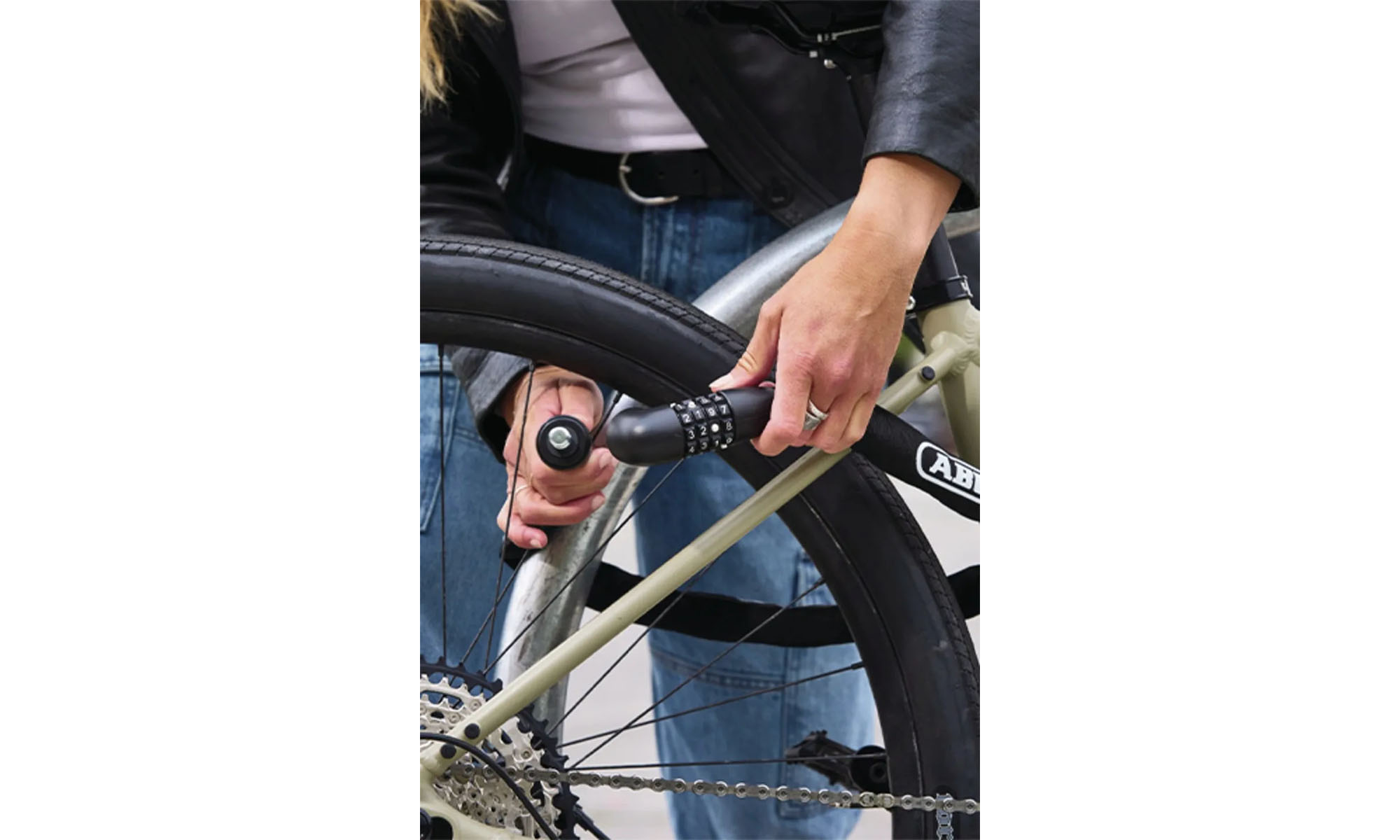 Замок кодовый с цепью ABUS 6807C/110см, light blue, синий 2