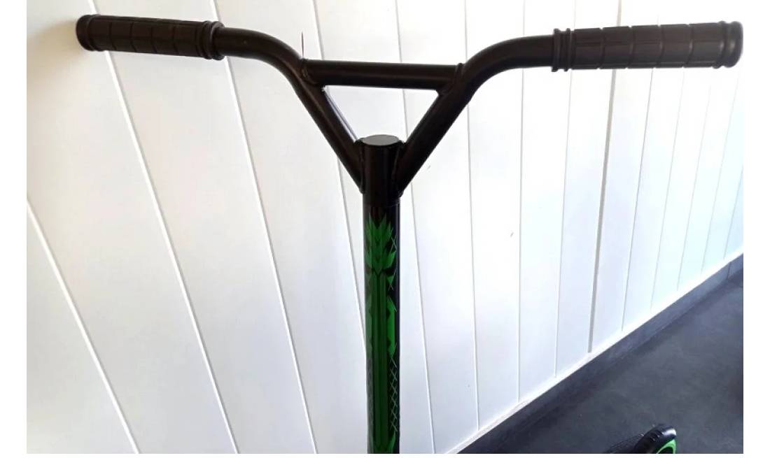 Самокат трюковый Scooter, зеленый 4
