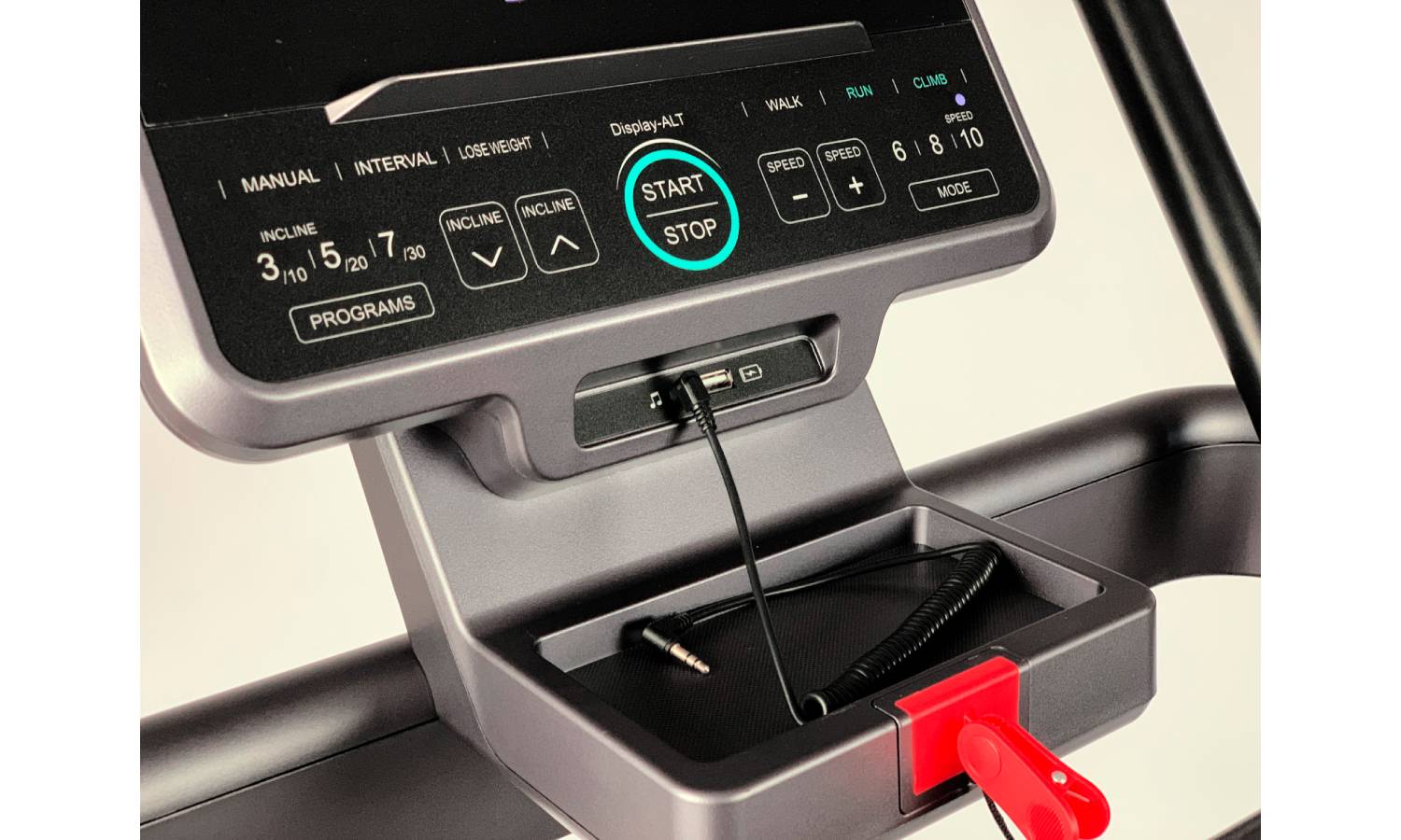 Фотографія Бігова доріжка FitLogic CM1802 3