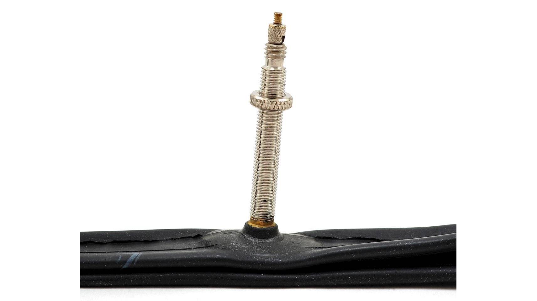 Камера Giant Super Light 700х18-23 FV (Presta) 48мм 2 Камера Giant Super Light 700х18-23 FV (Presta) 48мм 2