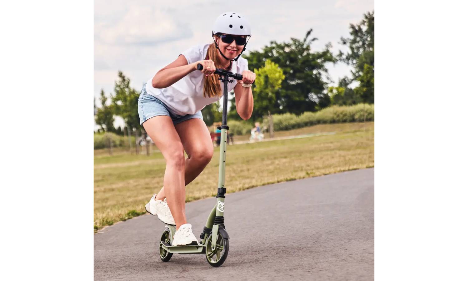 Самокат Babytiger Spido Green 14 Самокат Babytiger Spido Green 14