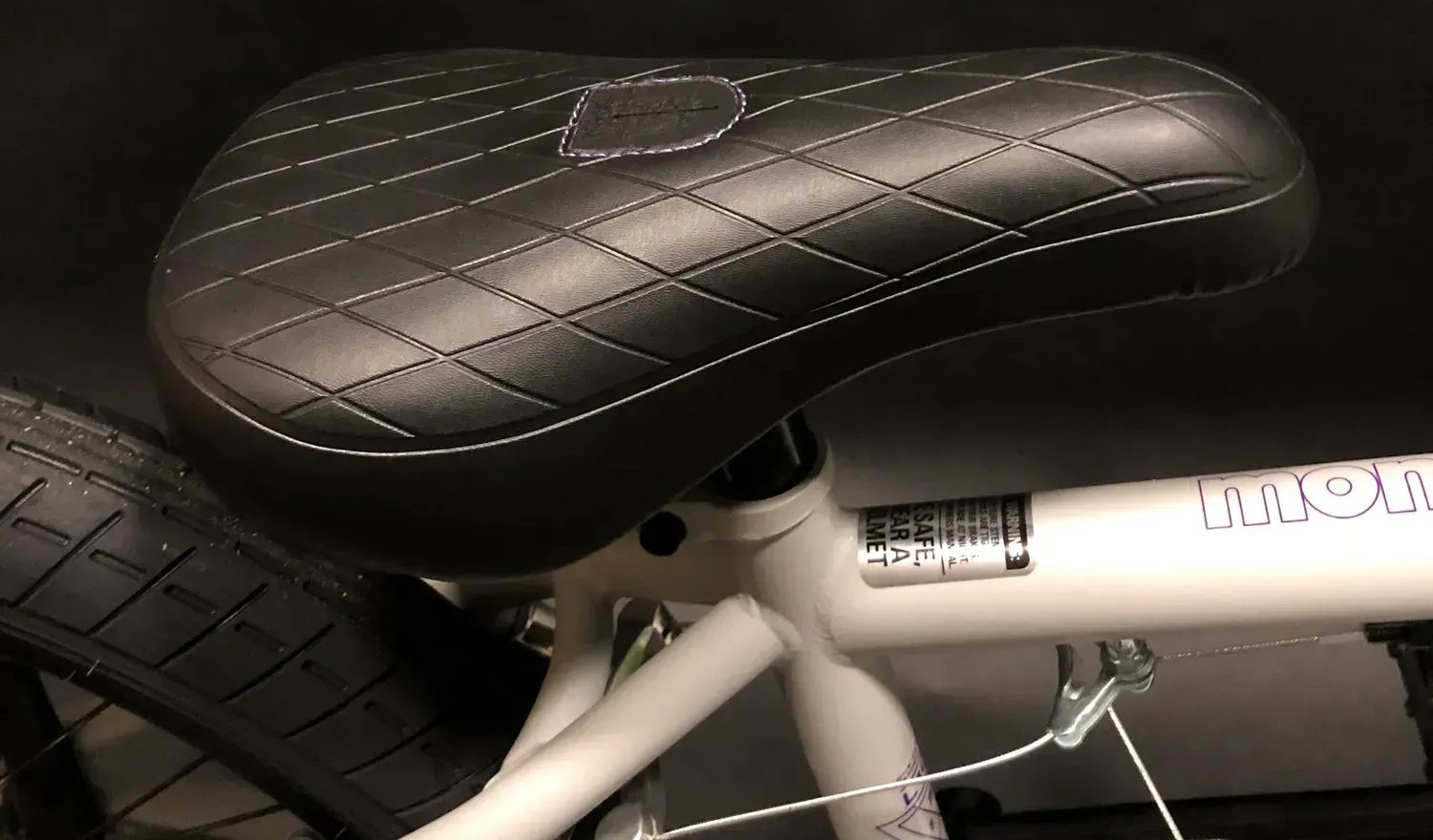 Велосипед Mongoose Legion L100 20" рама 21,00" серый 5 Велосипед Mongoose Legion L100 20" рама 21,00" серый 5