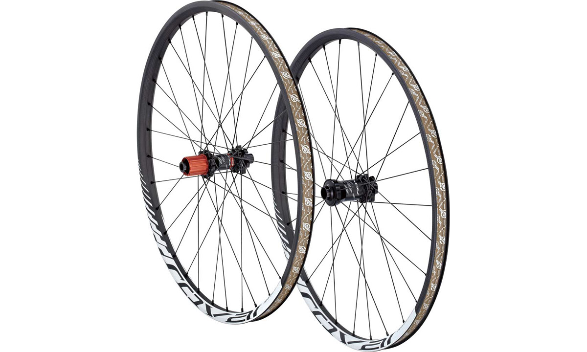 Фотографія Колеса Specialized TRAVERSE SL 142+ WHEELSET CARB/WHT 2013 (301E-7626)