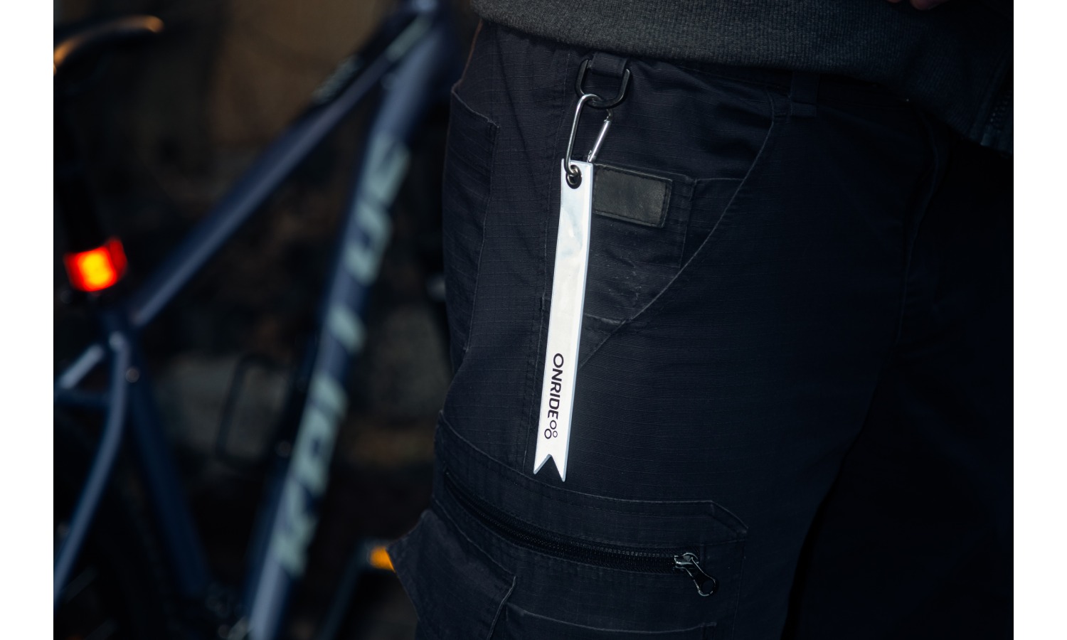 Светоотражающий брелок ONRIDE Флажок 2 Светоотражающий брелок ONRIDE Флажок 2