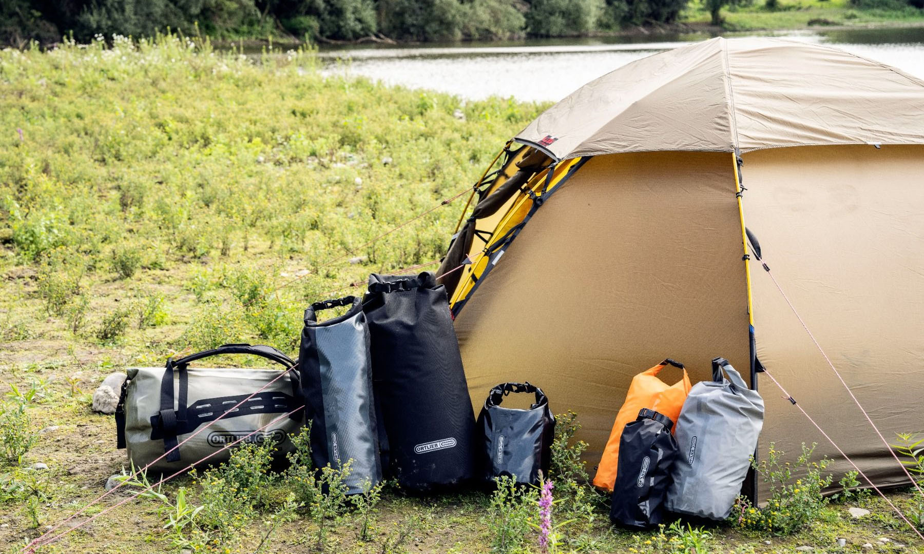 Драйбэг Ortlieb Dry Bag PD350 черно-серый 79 л 2