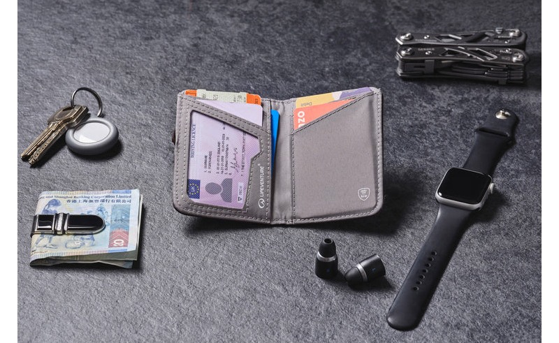 Фотография Кошелек Lifeventure Recycled RFID Card Wallet plum 5