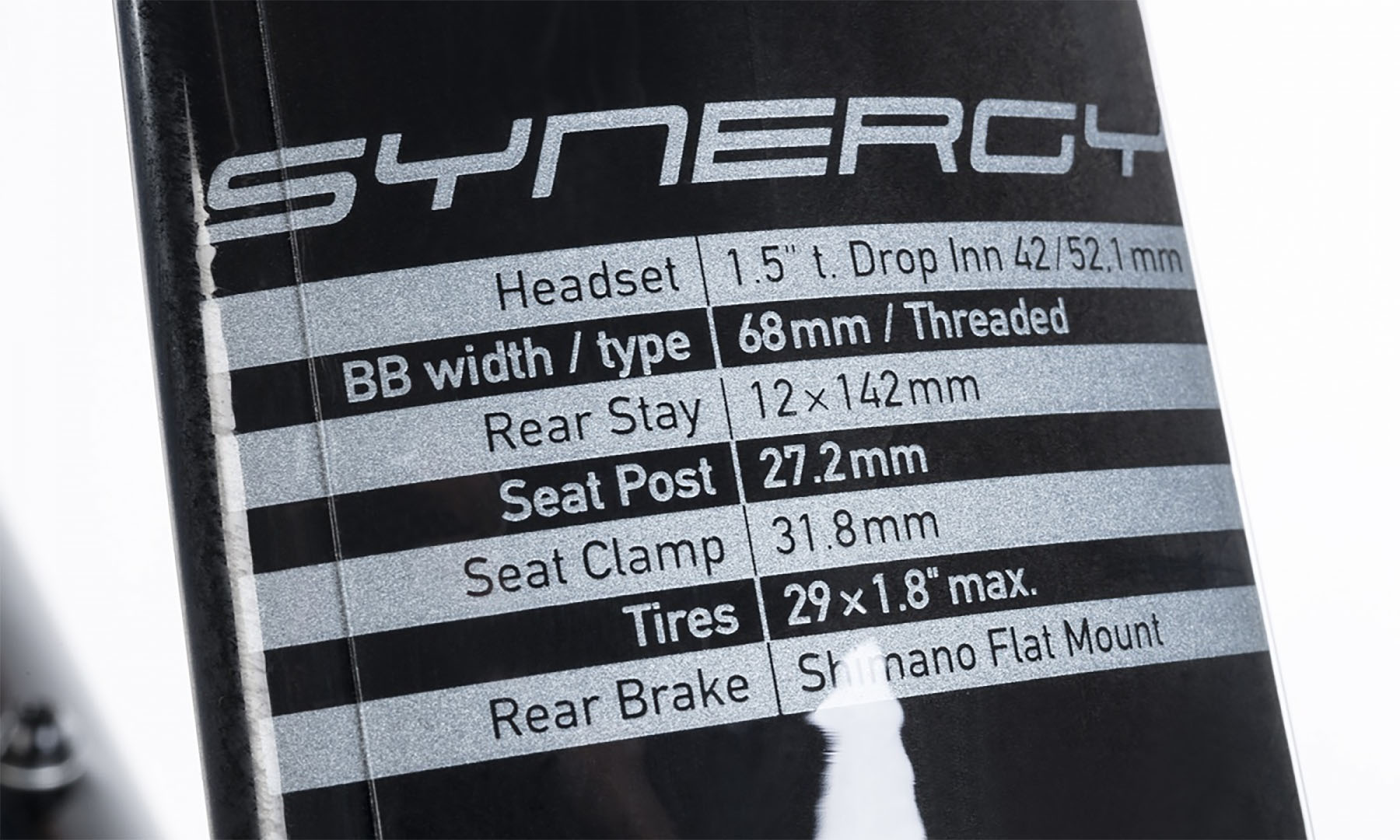 Велосипед AUTHOR Synergy 29", 2024, размер S, рама 16", цвет черный (зеленый) // черный 10