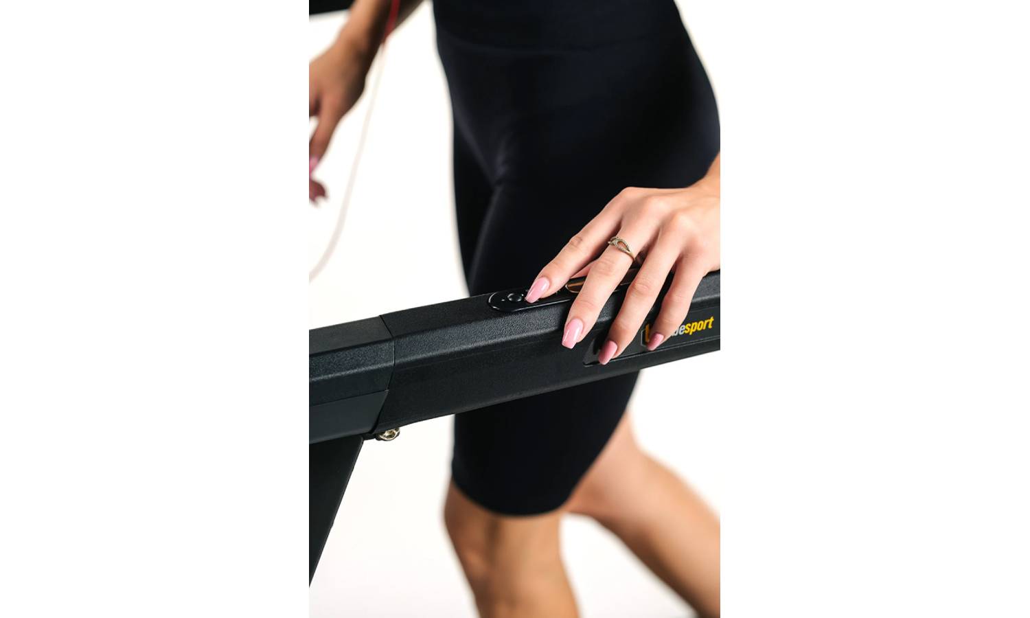 Бігова доріжка Besport BS-1450 ROCKETMAN 5 Бігова доріжка Besport BS-1450 ROCKETMAN 5