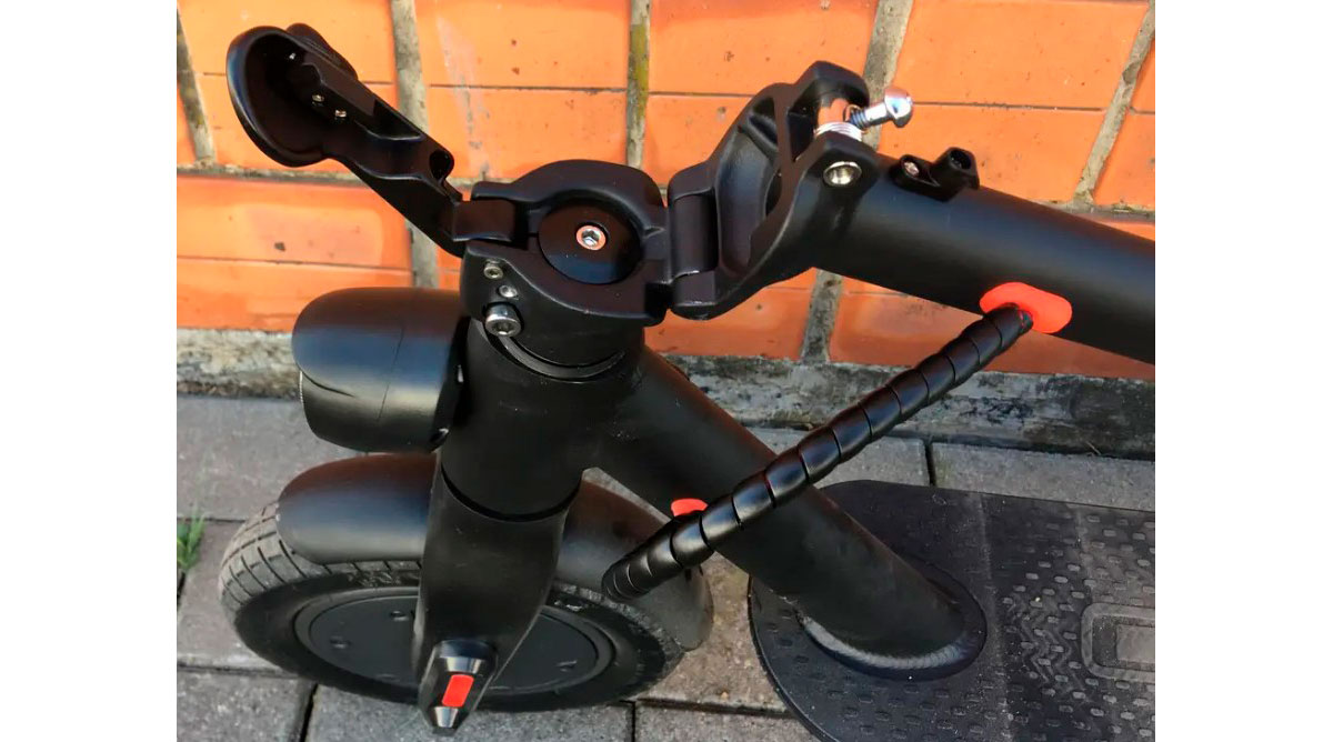 Электросамокат Crosser E9 MAX AIR 10" 600W, 36V, 15A с жесткой вилкой 7