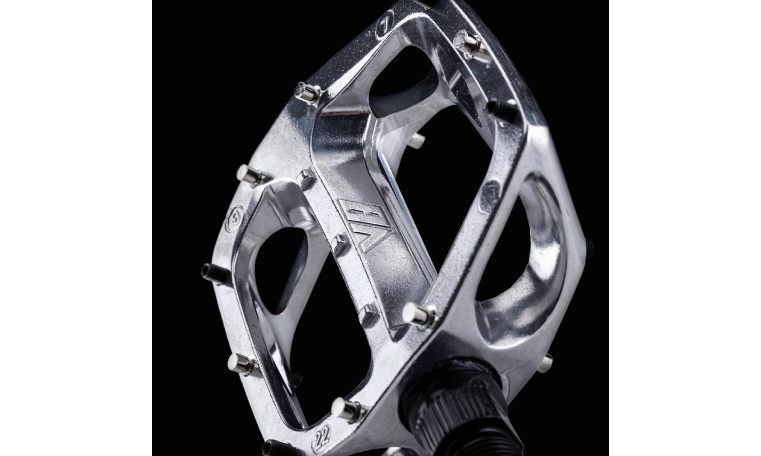 Педалі DMR V8 Classic DU Silver 7 Педалі DMR V8 Classic DU Silver 7