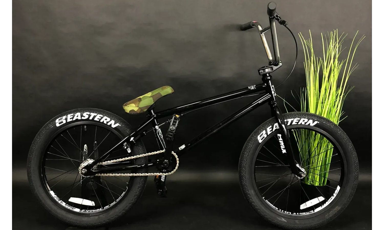 Велосипед Eastern BMX Traildigger 20" рама 20,75" черный 9 Велосипед Eastern BMX Traildigger 20" рама 20,75" черный 9