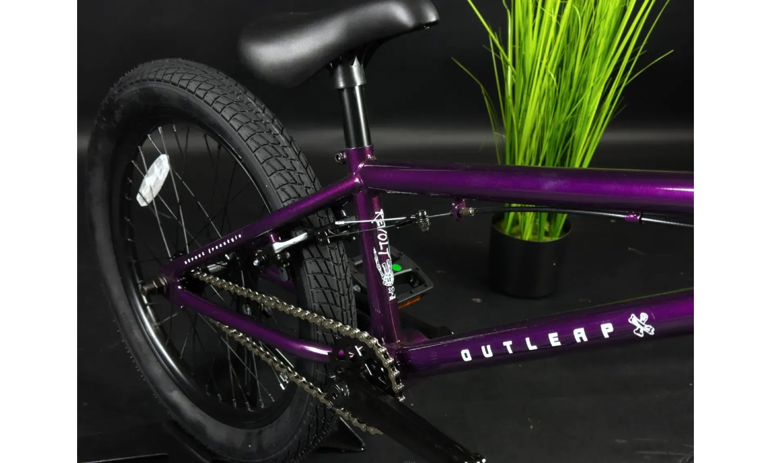 Велосипед Outleap BMX Revolt 20" рама 20,00" фиолетовый 3 Велосипед Outleap BMX Revolt 20" рама 20,00" фиолетовый 3
