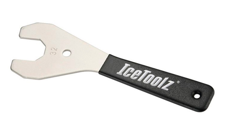 Фотография Ключ ICE TOOLZ 06F2 д/рулевой 32 мм, рожковый  black