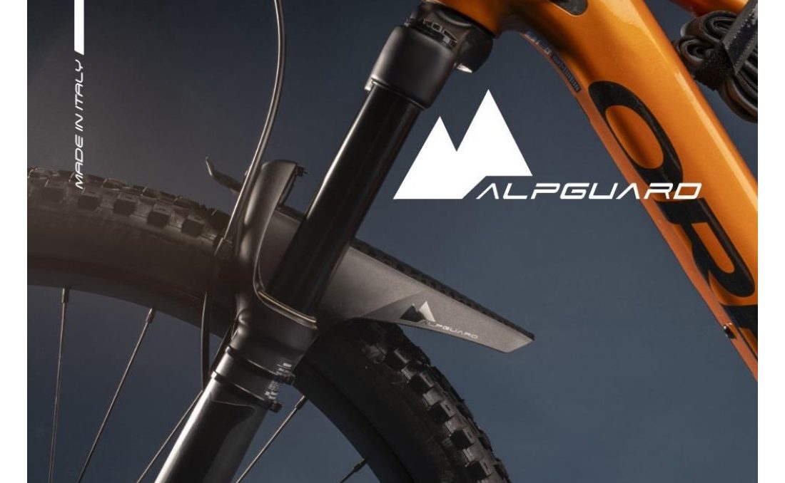 Крылья Raceone универсальные, комплект, черный 2 Крылья Raceone универсальные, комплект, черный 2