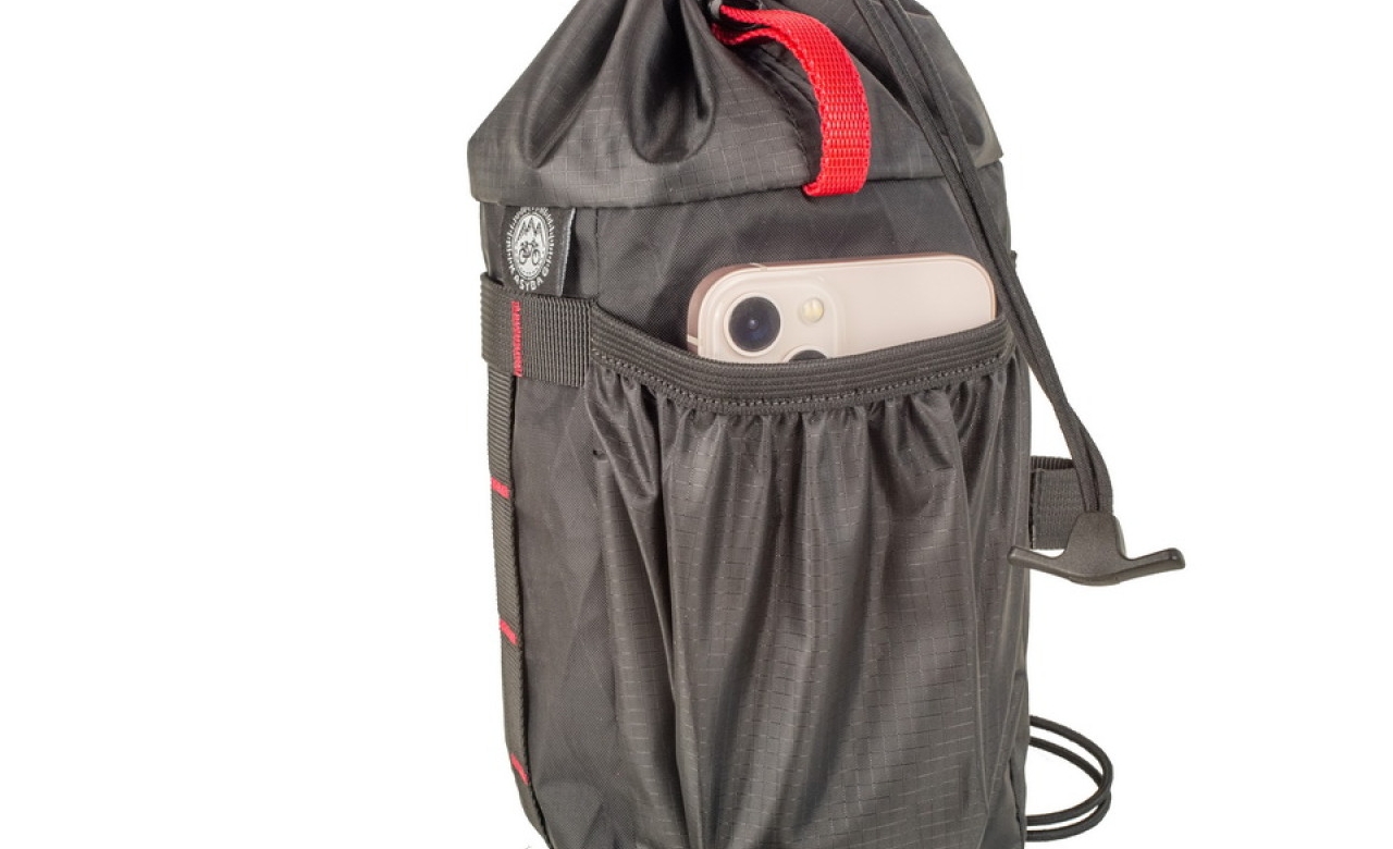 Фотография Сумка на руль KasyBag X-Pocket Pack One hand (кормушка) black-red 6