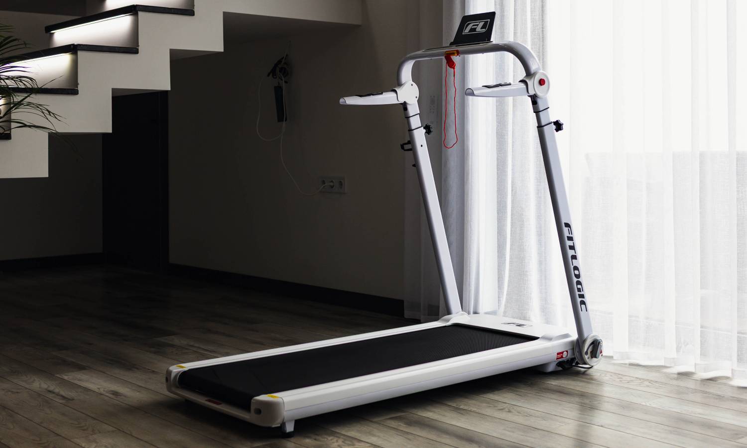 Беговая дорожка FitLogic T116W+ 2
