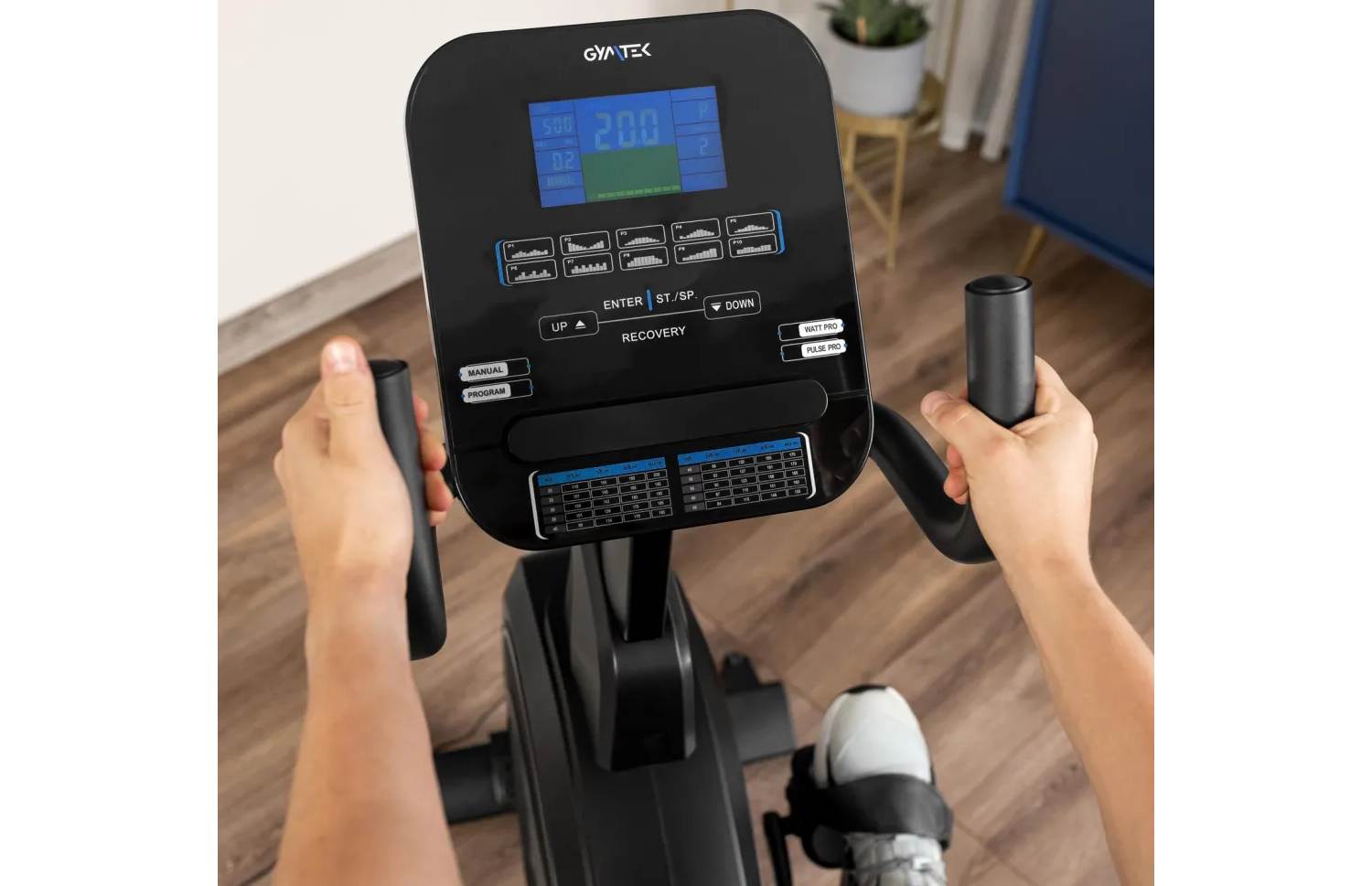 Горизонтальный велотренажер Gymtek XBR6000 электромагнитный синий 13