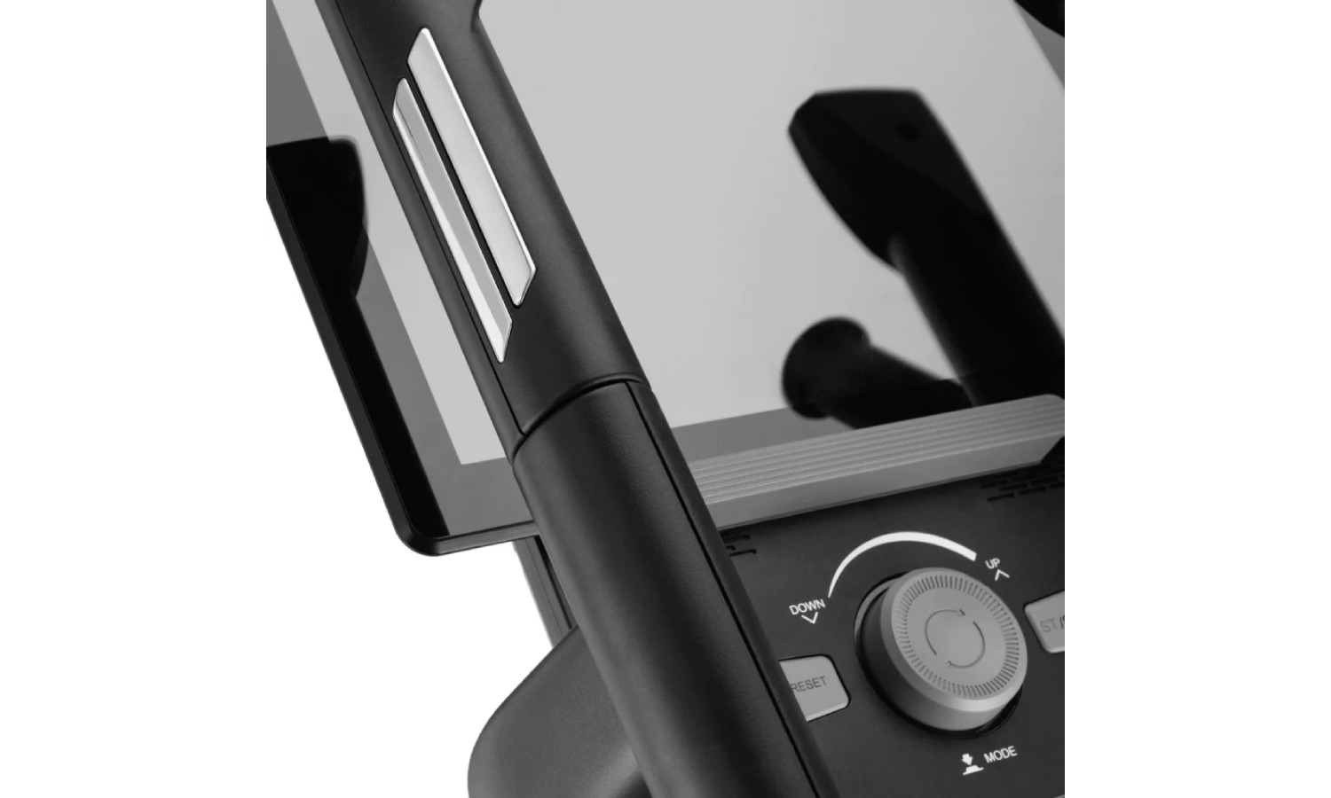 Фотография Орбитрек Gymtek XC5000 электромагнитный 4