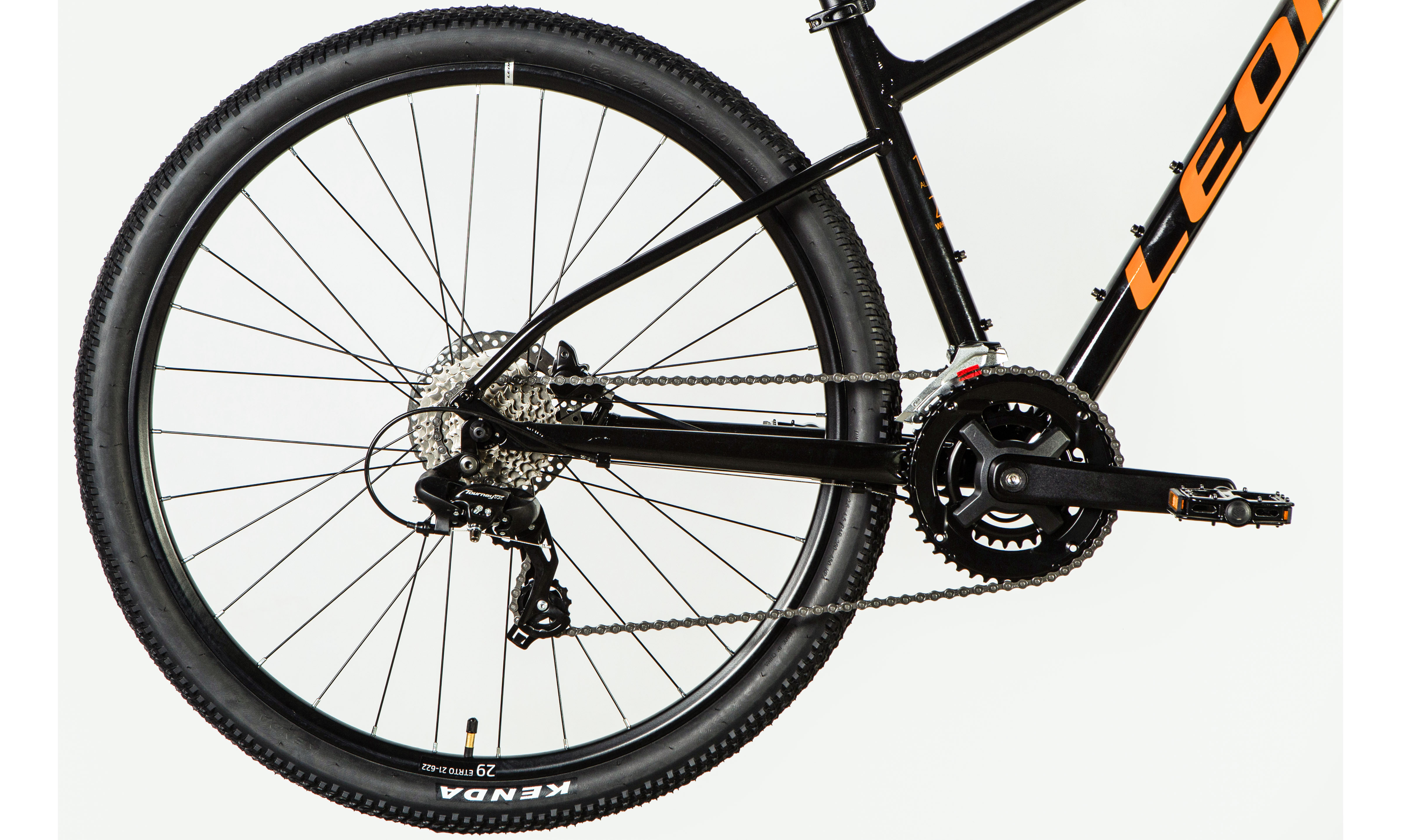 Велосипед Leon TN 100 HDD 29", размер M, рама 17", год 2025, серебристо-черный 4 Велосипед Leon TN 100 HDD 29", размер M, рама 17", год 2025, серебристо-черный 4