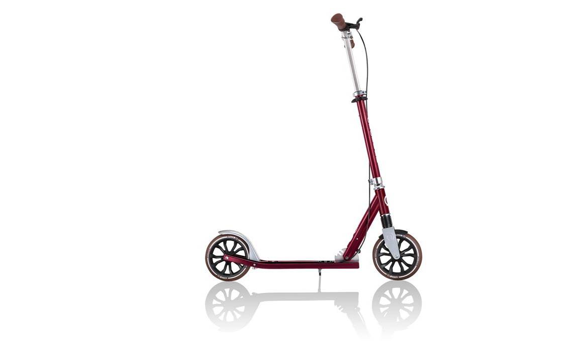 Самокат GLOBBER NL205 DELUXE с ручным тормозом, красный, 8+ 4