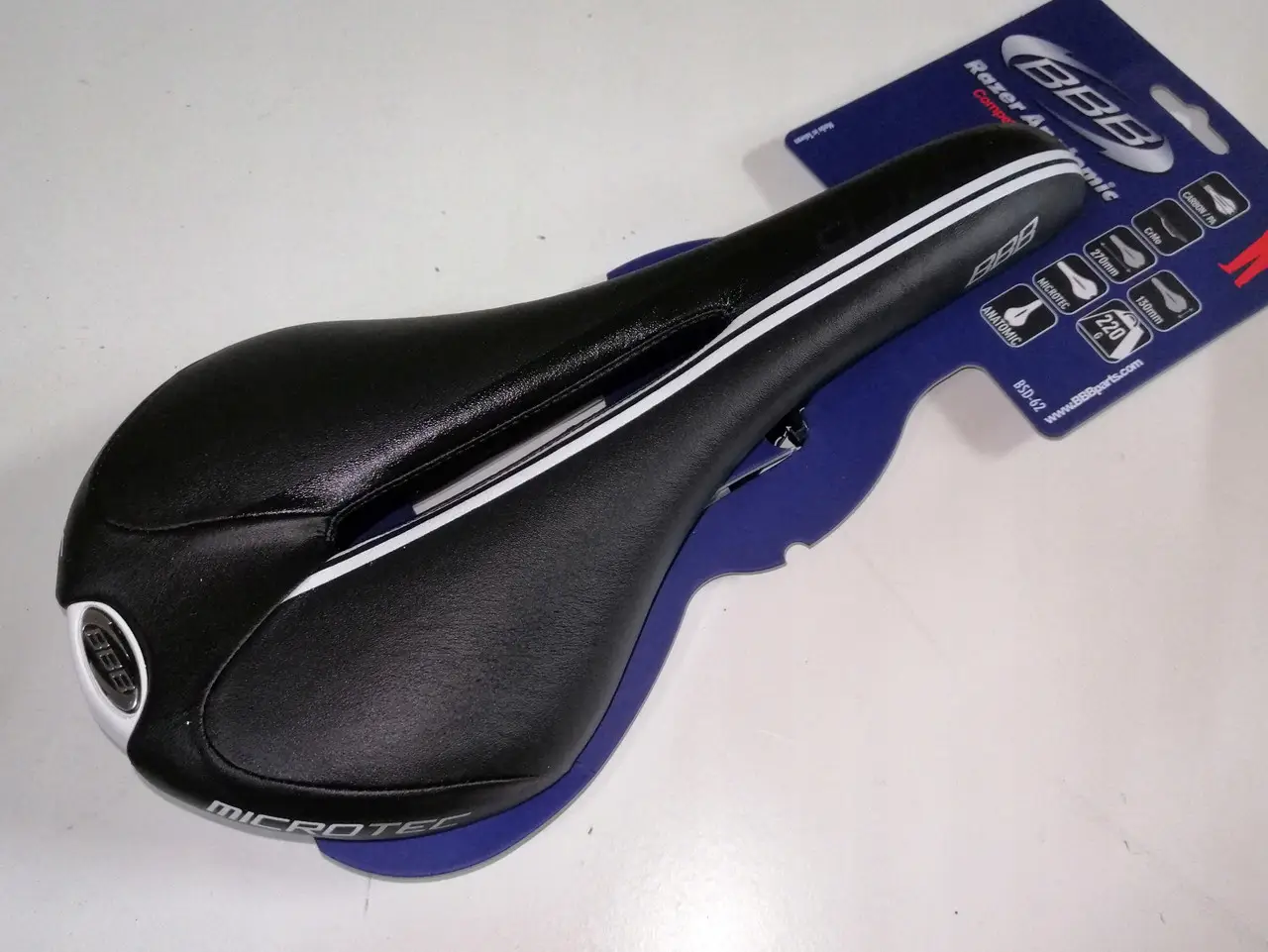 Сідло BBB BSD-62 Razer Anatomic чорний 2