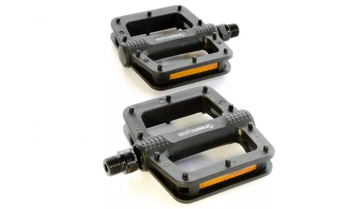 Педали Green Cycle GPD-M103, нейлоновые, шариковые подшипники, (111х102х23,5) 