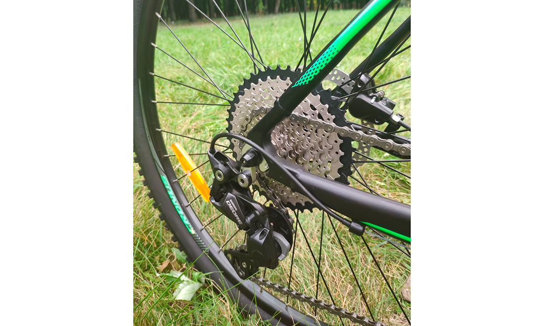 Фотографія Велосипед Cronus Dynamic 520 27,5" (2020) 2020 Чорно-зелений 3