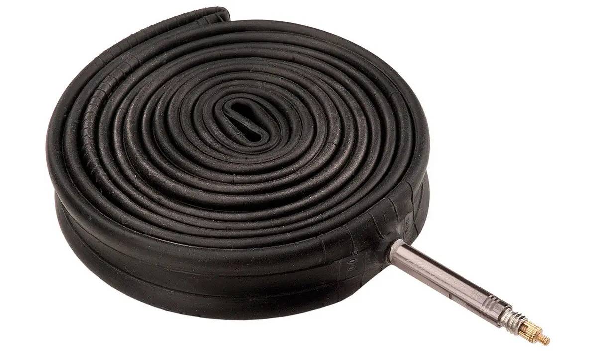 Камера AM ZIPP TNGT TUBE650X18-25 PRSTA37 BUTYL 2